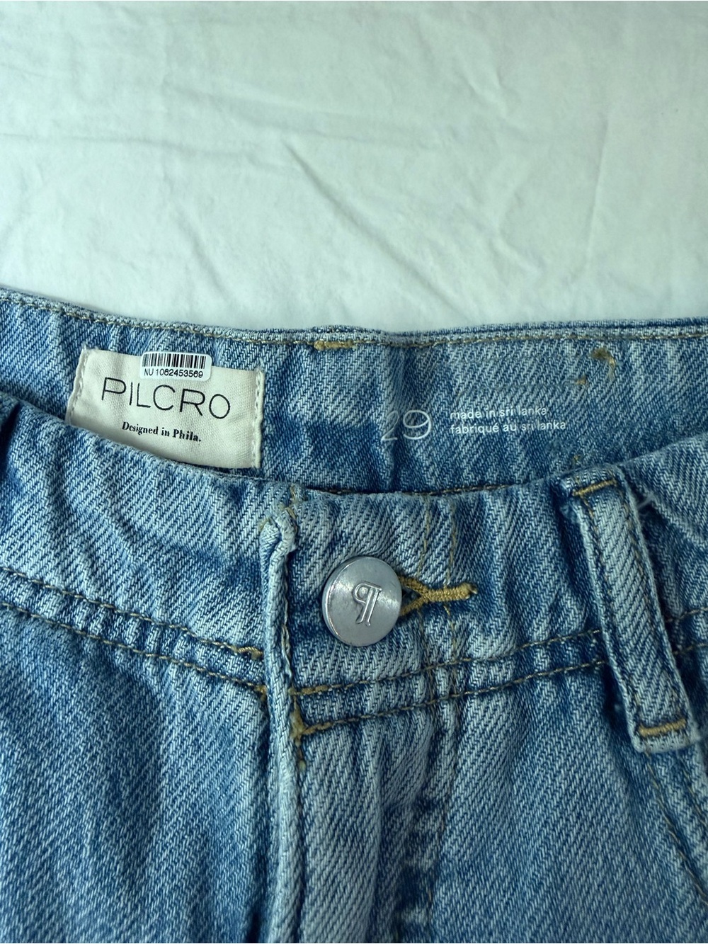 PILCRO The Adi Patchwork Mid-Rise Relaxed Bermuda Shorts Denim 29 - Picture 9 of 15